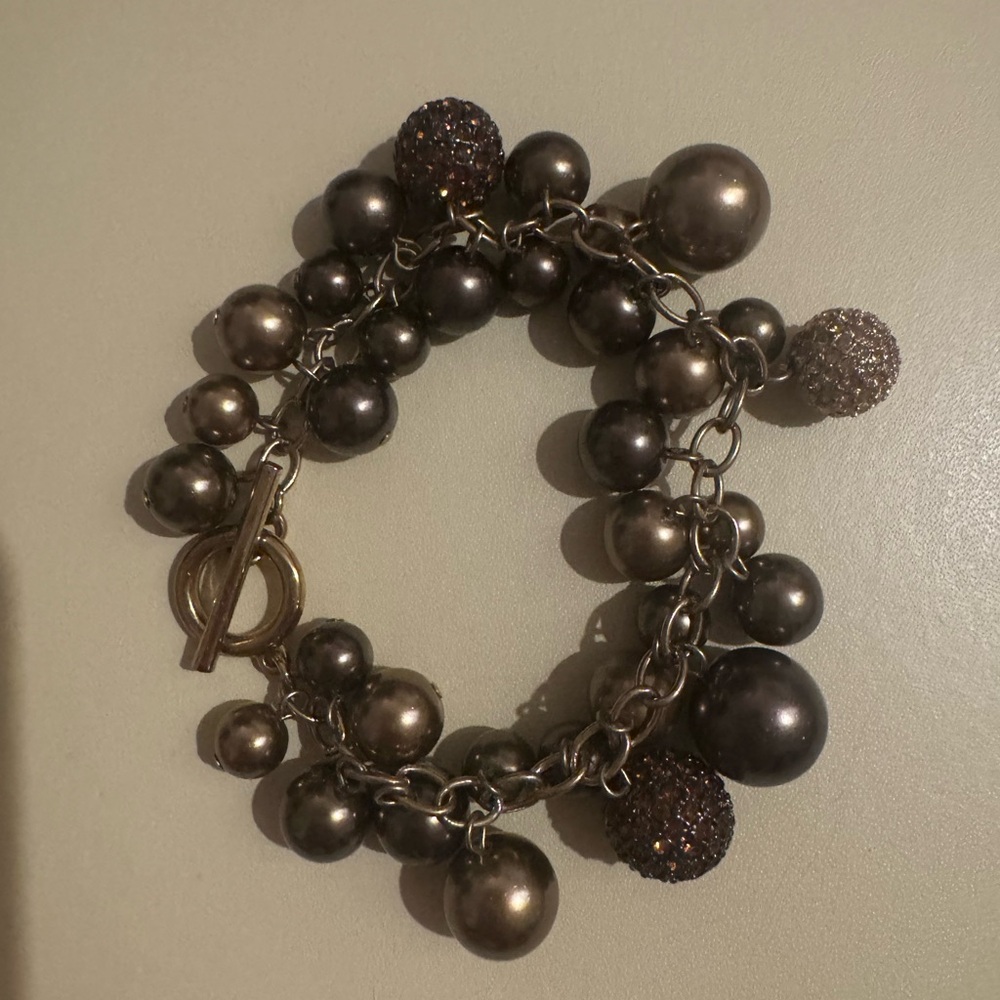 Elegant Black Beaded Bracelet